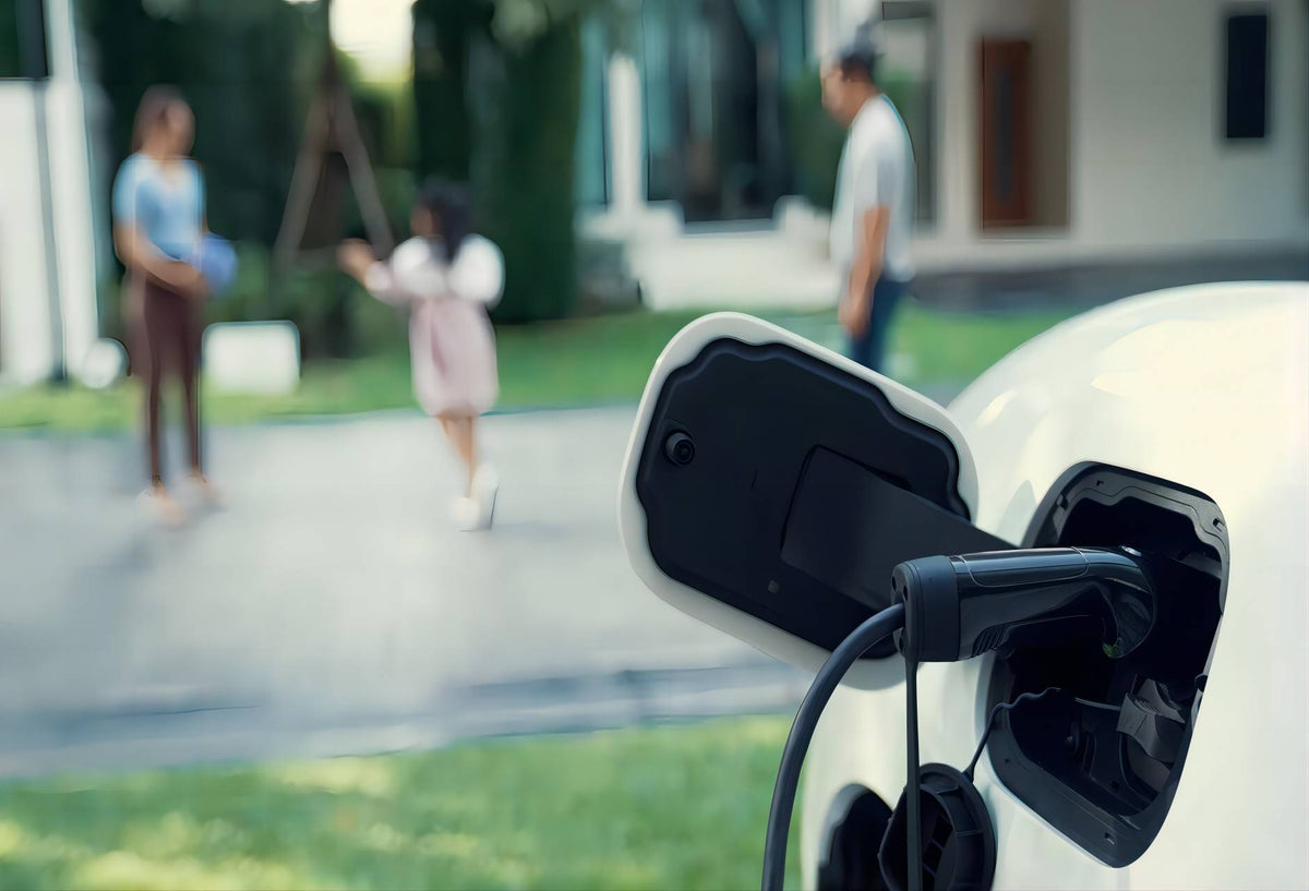 choosing-between-original-and-third-party-ev-charging-stations-which